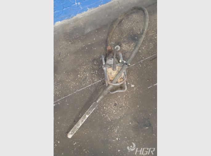  Concrete Vibrator