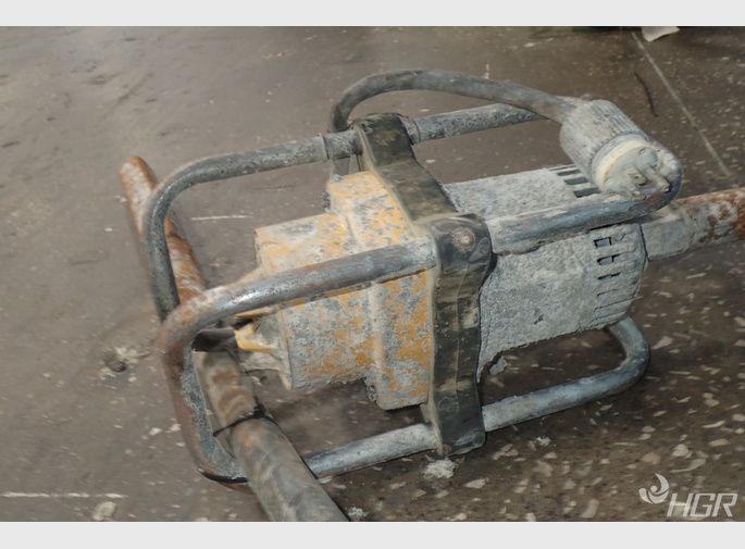  Concrete Vibrator
