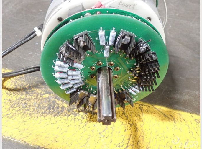  Motor