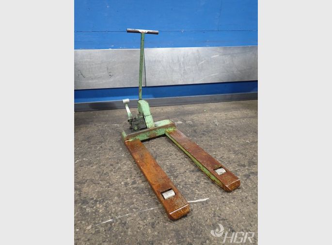 Raymond Pallet Jack