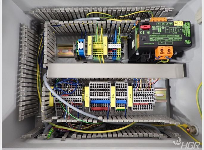  Enclosure W Electrical Components