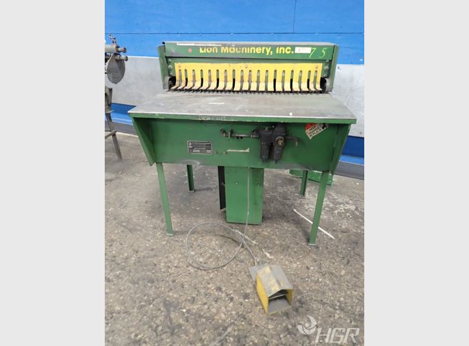 Lion Machinery Apc Cleatfolder