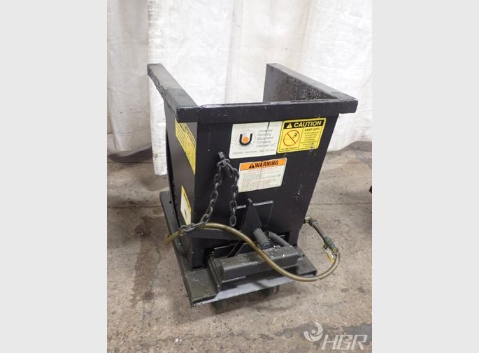 Universal Handling Equipment Self Dumping Hopper