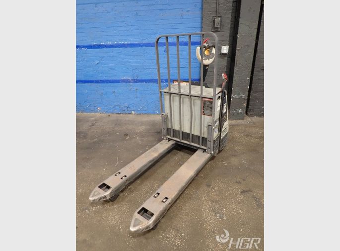 Crown Crown Wp304545e Electric Pallet Jack