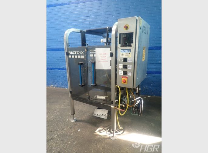Matrix Packaging Machinery Matrix Packaging Machinery  Ss Vertical Formfillseal Packaging Machine