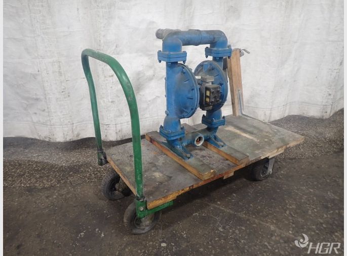 Sandpiper Diaphragm Pump