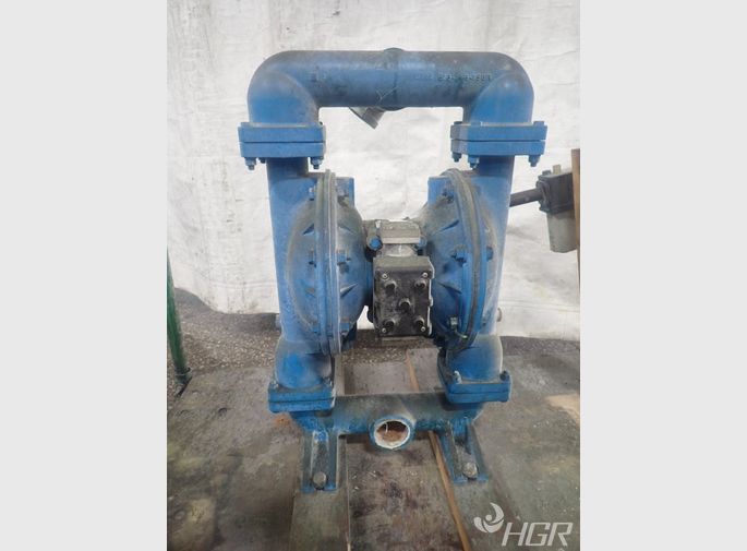 Sandpiper Diaphragm Pump