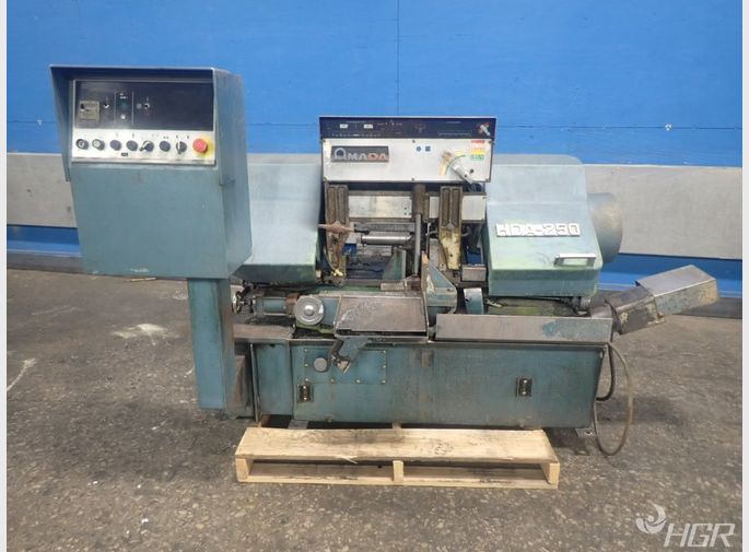 Amada Horizontal Band Saw