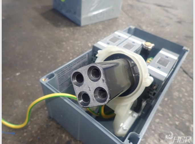 Abb Receptacle W Switch