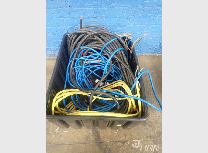  Cables