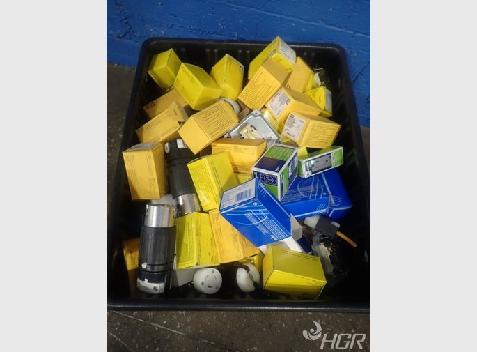 Hubbell Receptacles
