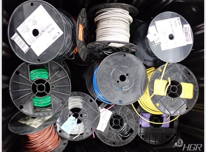  Cables