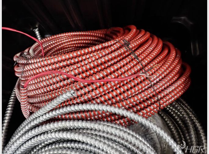 Cables