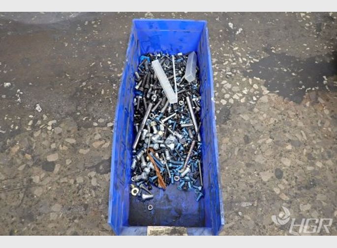  Assorted Screws