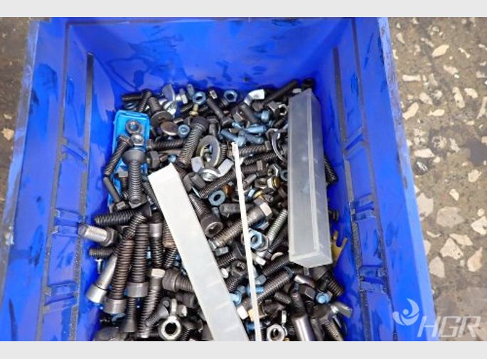  Assorted Screws