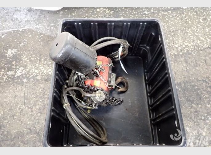 Aro Pneumatic Hoist
