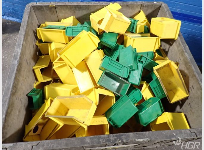  Plastic Bins
