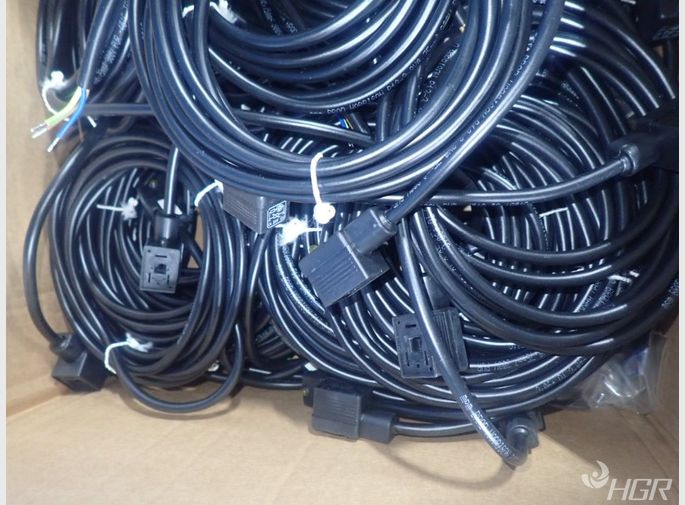  Cables W Connectors