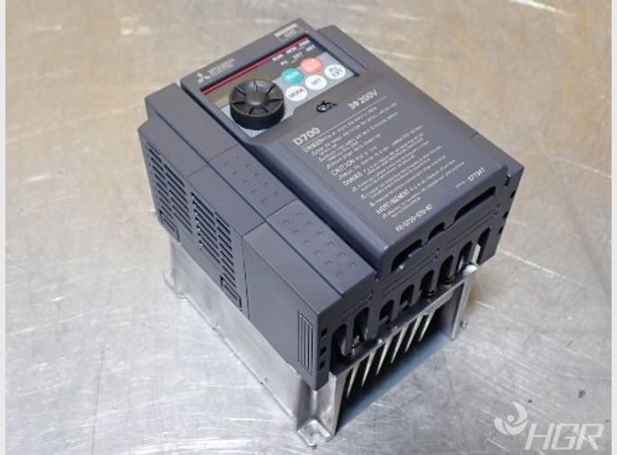 Mitsubishi Mitsubishi Frd720070n7 Compact Drive Unit Output7amp 3ph Ac200240v