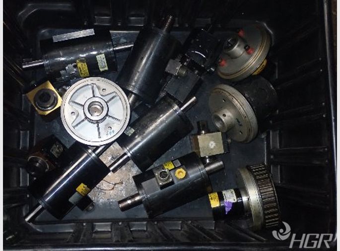  Mixed Hardware