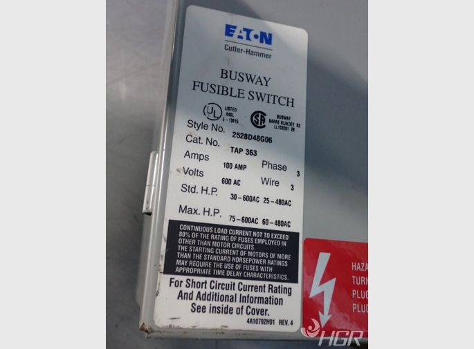 Eaton Bus Plug