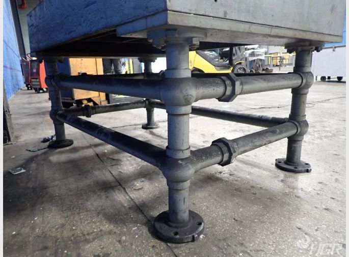 Fj Snow Company Slotted Table