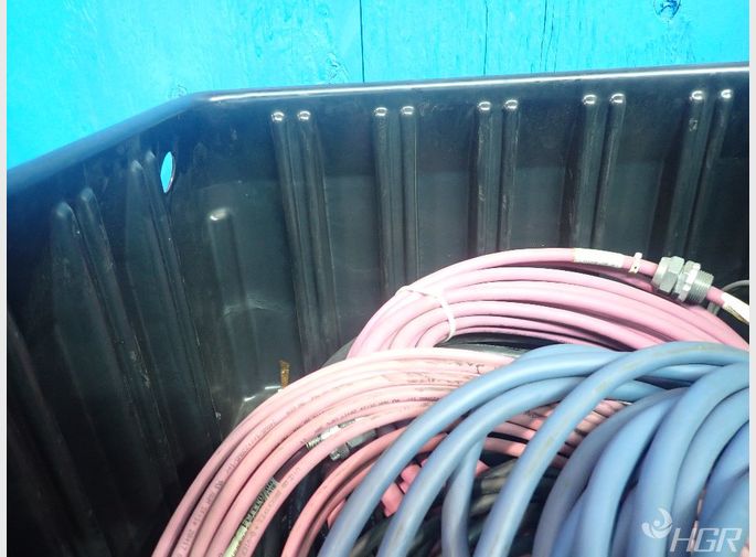  Cable