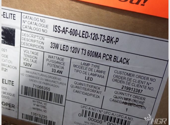  Light Fixture