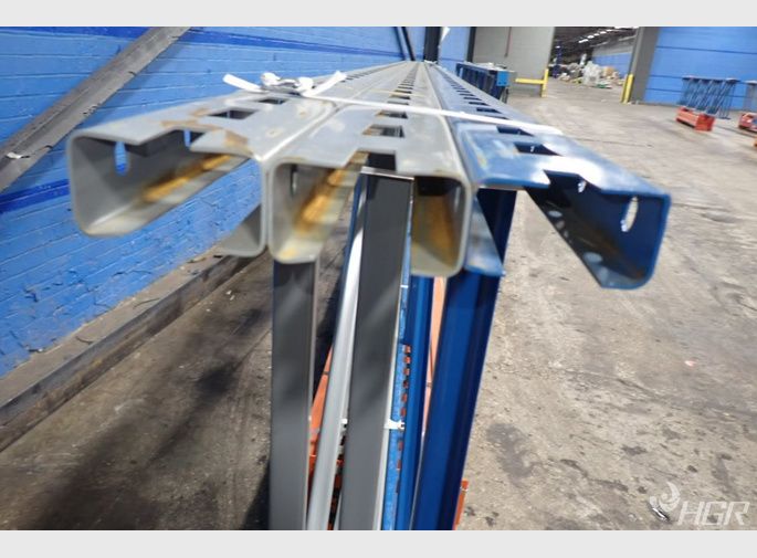  Pallet Racking Lot