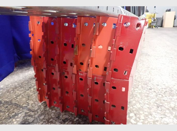  Pallet Racking Lot