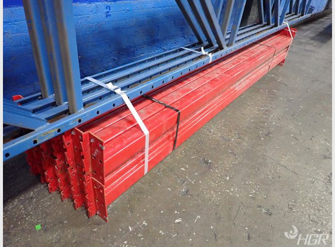 Pallet Racking Lot