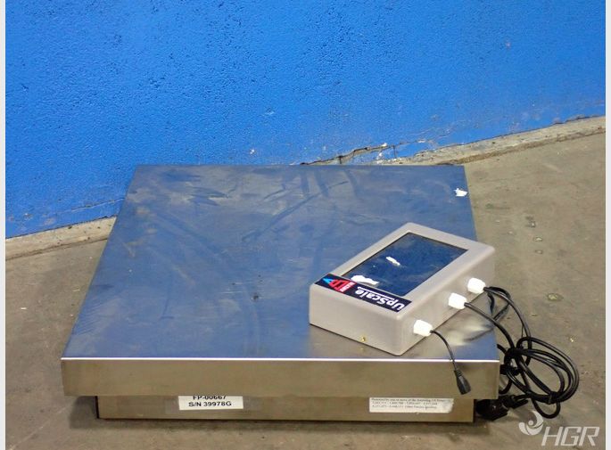 Arlyn Scales Scale