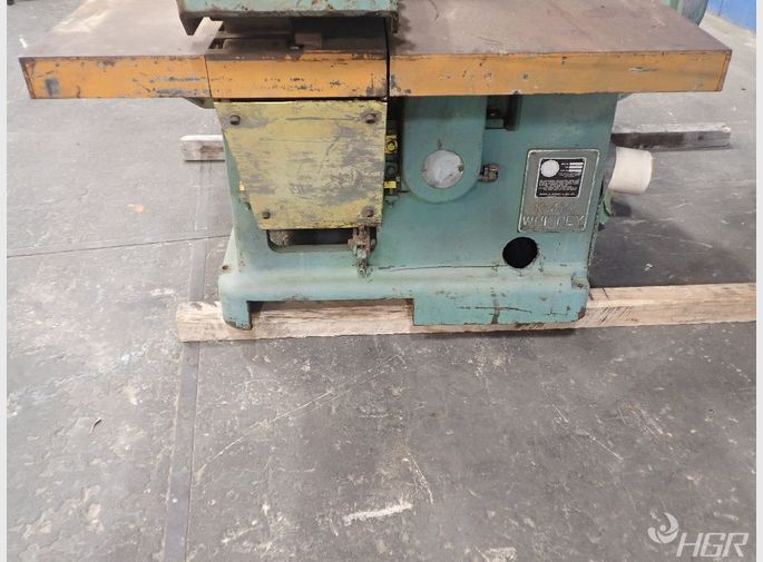 Used Whitney Straight Line Rip Saw | HGR*24 Used Whitney Straight Line Rip Saw | HGR*24