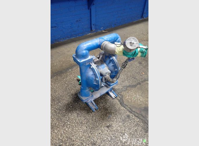 Sandpiper Diaphragm Pump