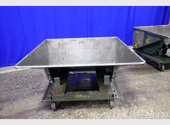 Jesco Self Dumping Hopper