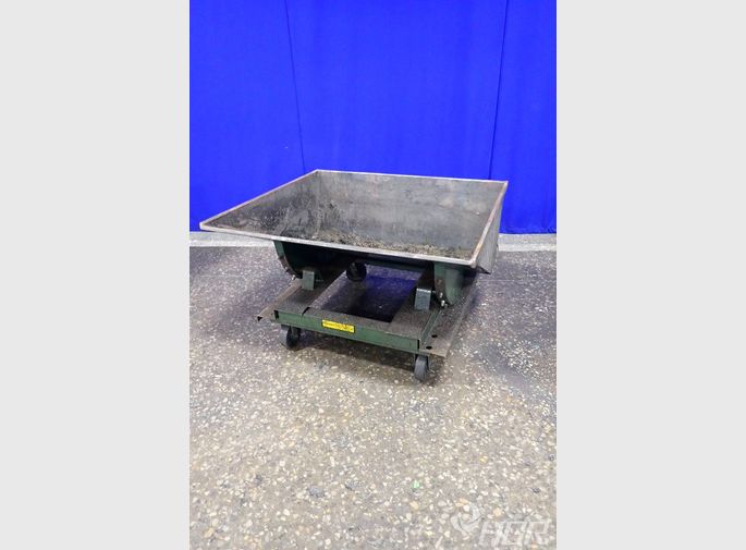 Jesco Self Dumping Hopper