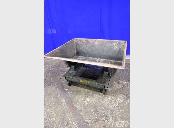Jesco Self Dumping Hopper