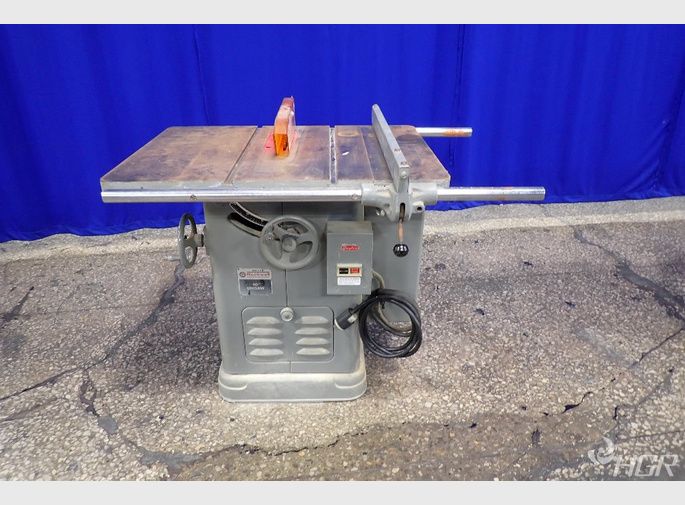 Rockwelldelta Table Saw