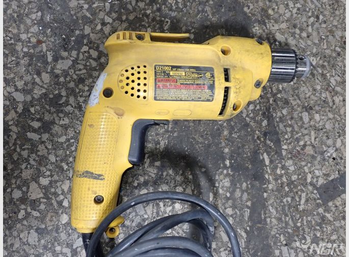 Dewalt d21002 best sale