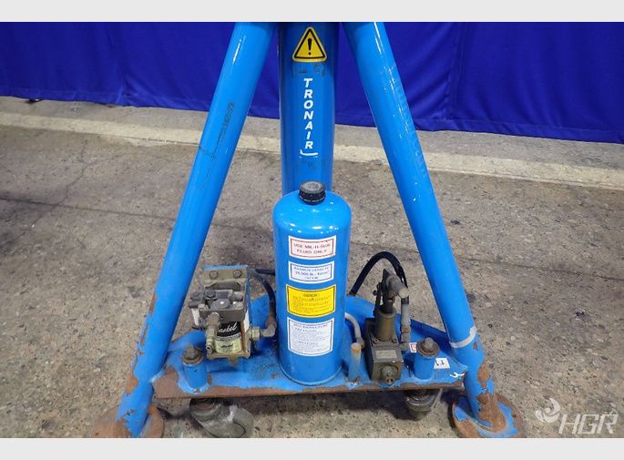 Used Tronair Aircraft Stabilizing Jack HGR Industrial Surplus