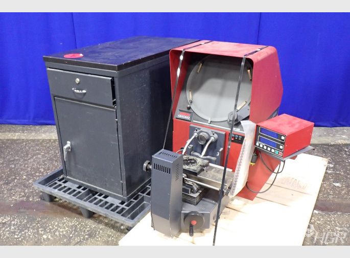 Starrett Optical Comparator
