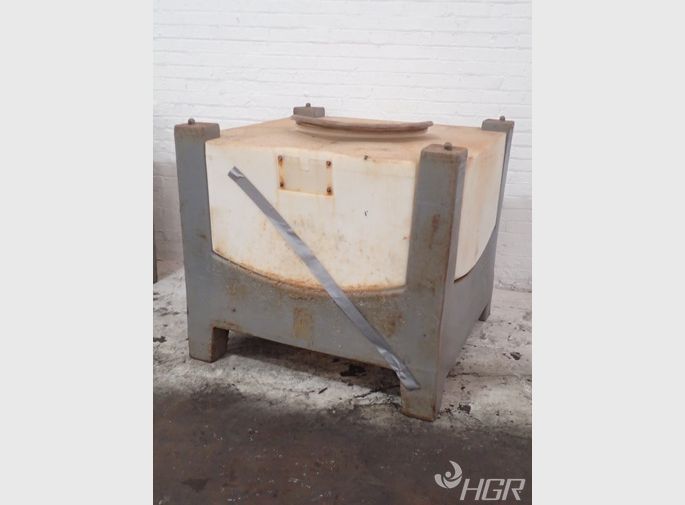  Plastic Container