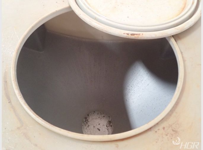  Plastic Container