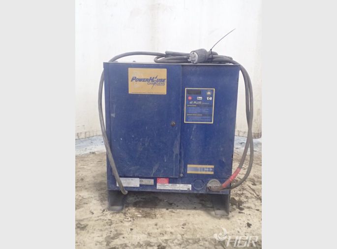 Crown  Power House  Battery Charger 