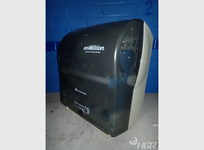 Georgia Pacific Motion Activated Paper Towel Dispenser