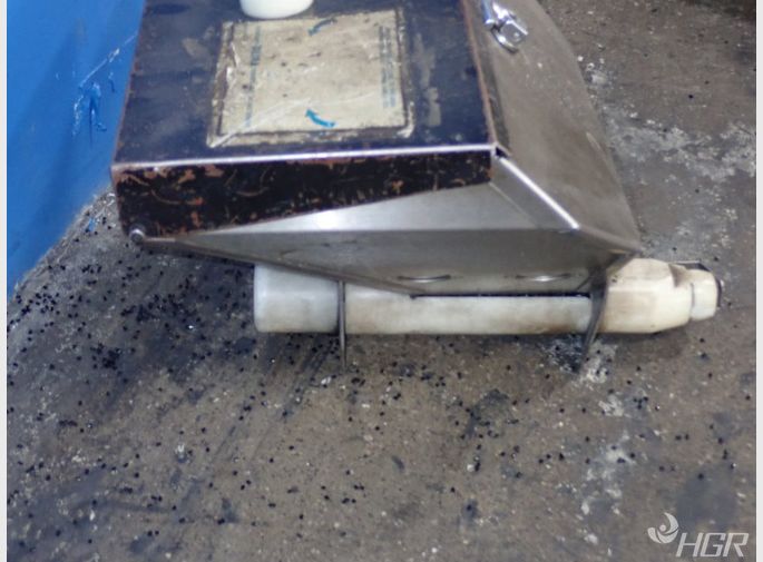 Maquire Feed Auger Hopper