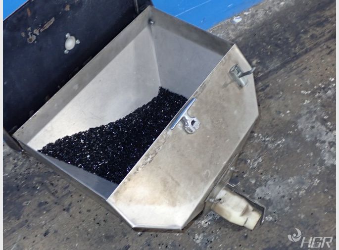 Maquire Feed Auger Hopper