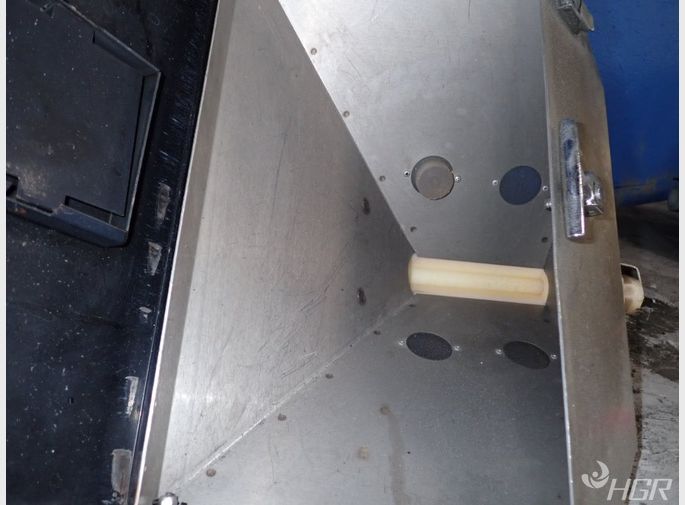 Maquire Feed Auger Hopper