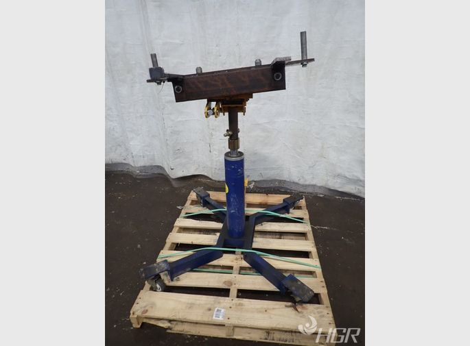 Napa Telescoping Transmission Jack