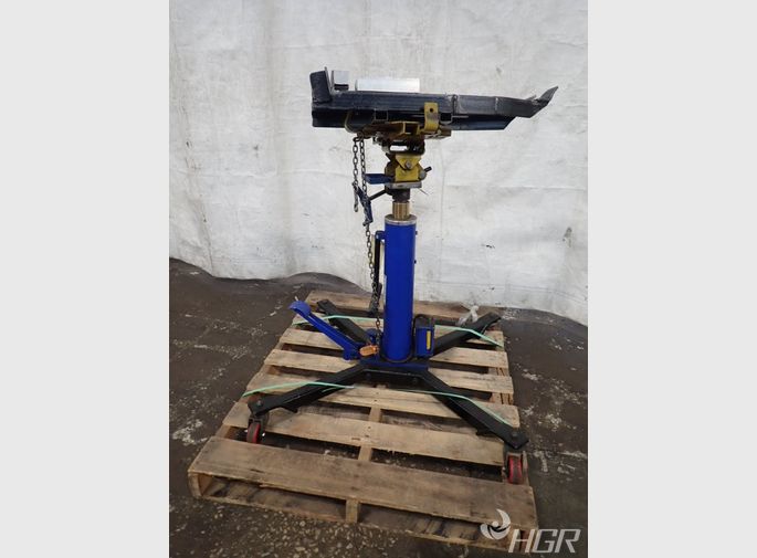Westward Telescoping Transmission Jack